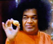 Swami showing the lingam