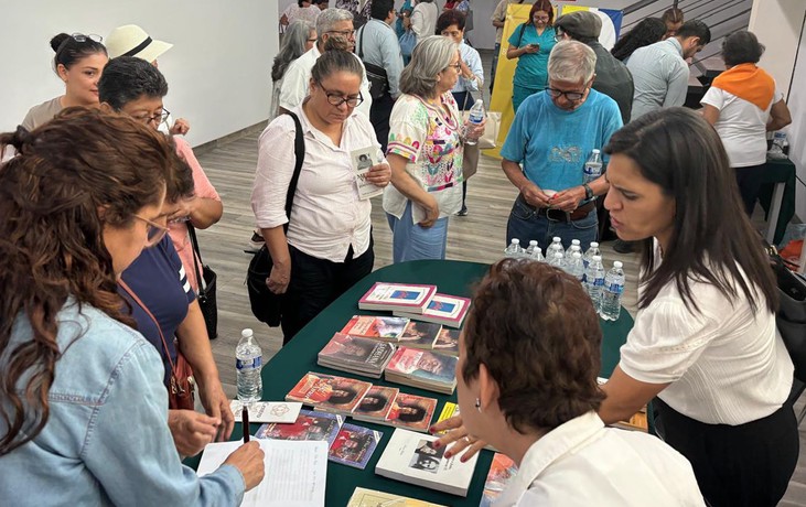 Mexico Public Event 01