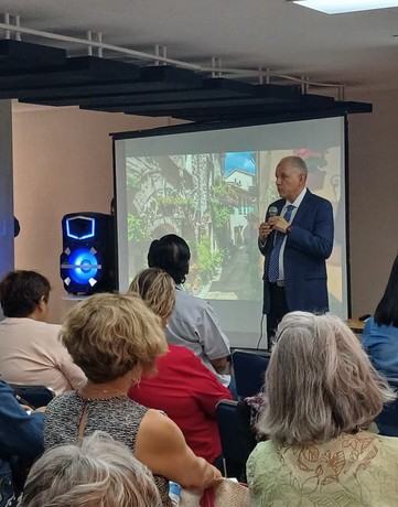 Mexico Public Event 03