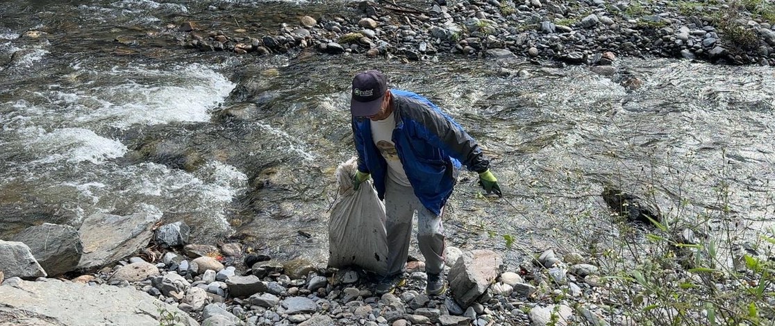 Ecuador Cleanup 01