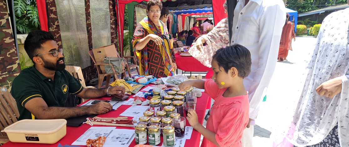 Sri Lanka Fair 01