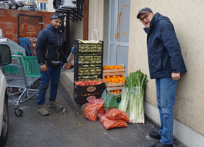 Bosnia Herzegovina 1 Bosnia Pomozi Ba Food Donation