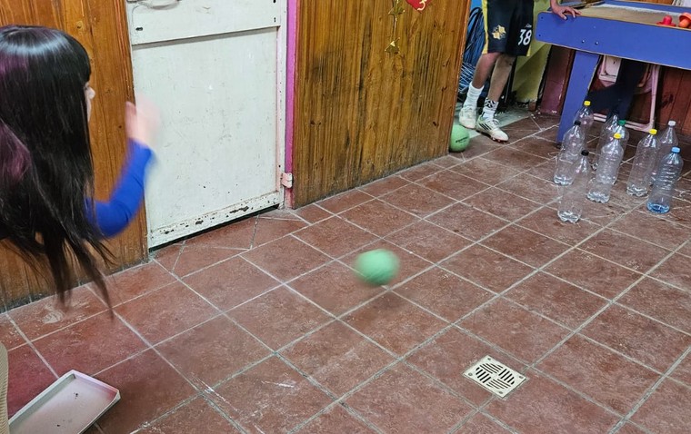 Argentina Casita Sai Varela Ball Toss Game 02