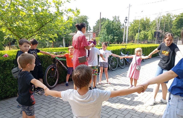 Moldova Childrens Camp Coloring Activity 01