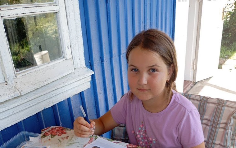 Moldova Childrens Camp Diamond Painting Craft 02