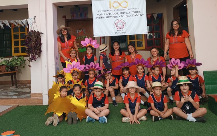 Paraguay Mini Heroes of Service Hogar De 02