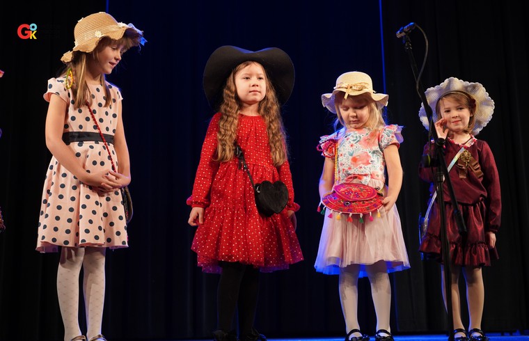 Poland Educationthroughtheater Costume Performance 01