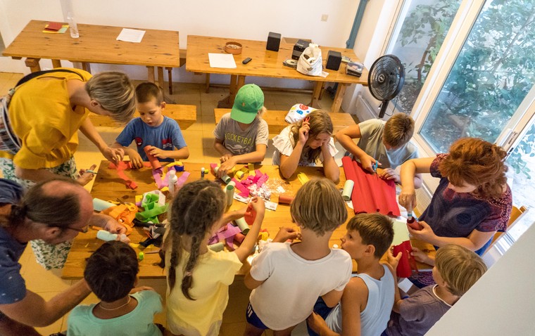 Zone6 Family Camp Ssehv Family Camp Art Class 03