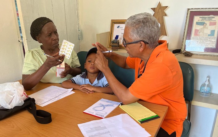 Dominican Republic Medical Camp 02