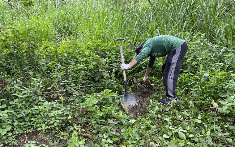 Ecuador River Cleanup Seva 01