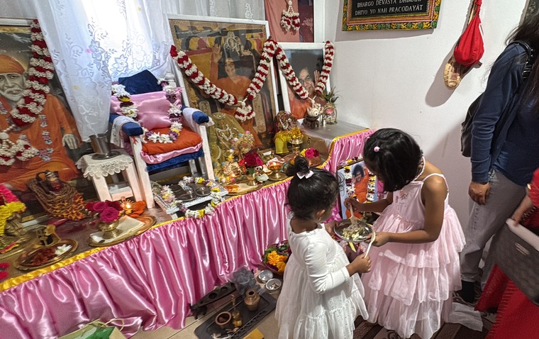 Israel Childrens Devotional Offering 01
