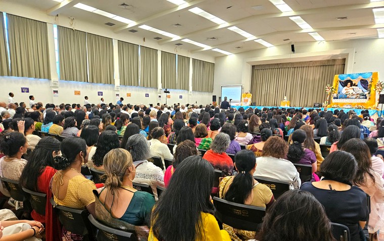 New Zealand Congregation 01