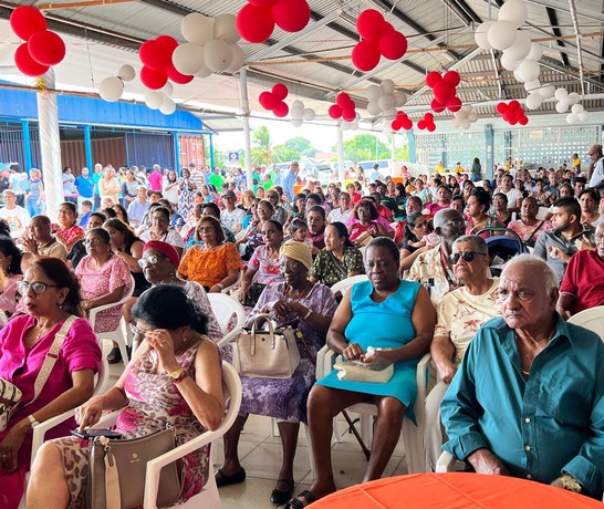 Suriname Holi Milan 02