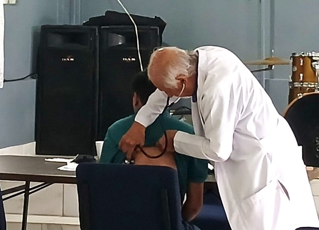 El Salvador Medical Camp 01