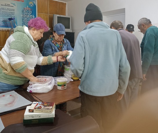 Kyrgyzstan Feeding 01