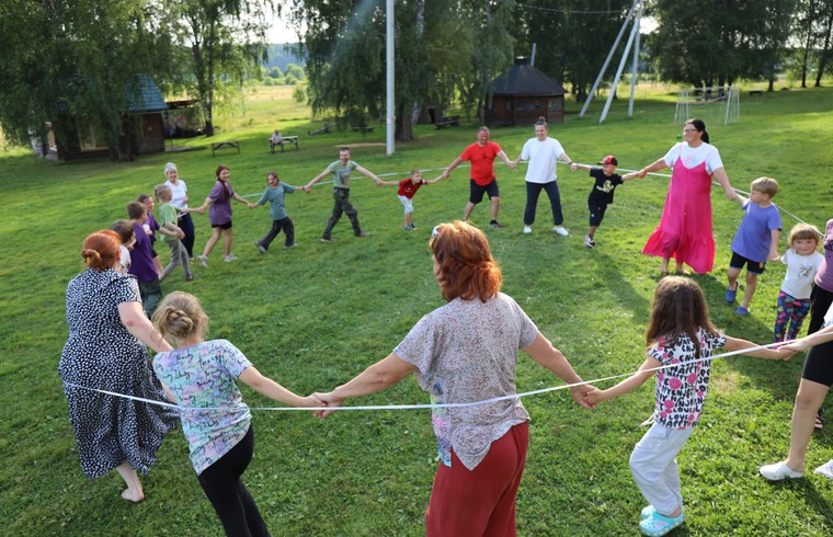 Russia Family Camp 01