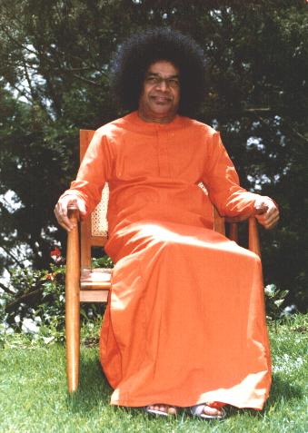 http://www.sathyasai.org/images2/BABA7B.JPG